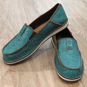 Ariat Turquoise Embossed Slip-On Loafers Women's size 11 B